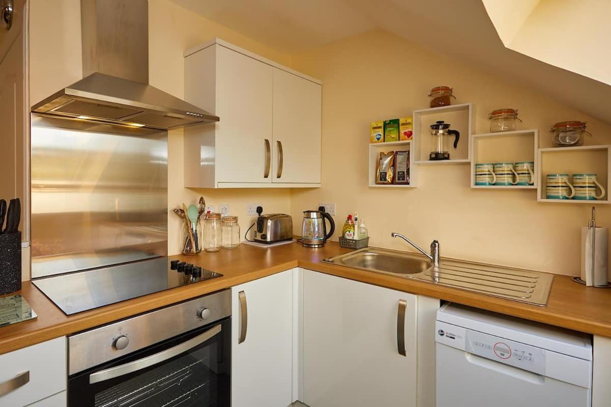 Campbells Loft Apartment โอบาน ภายนอก รูปภาพ
